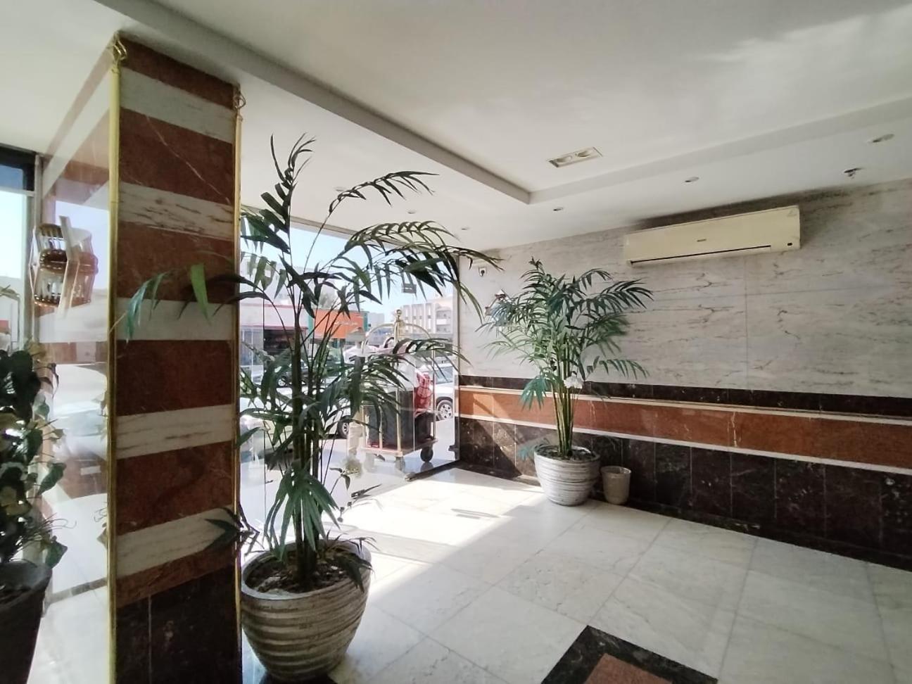Aparthotel فندق الفرسان المتحدة فرع الفيصلية à DDjeddah Extérieur photo